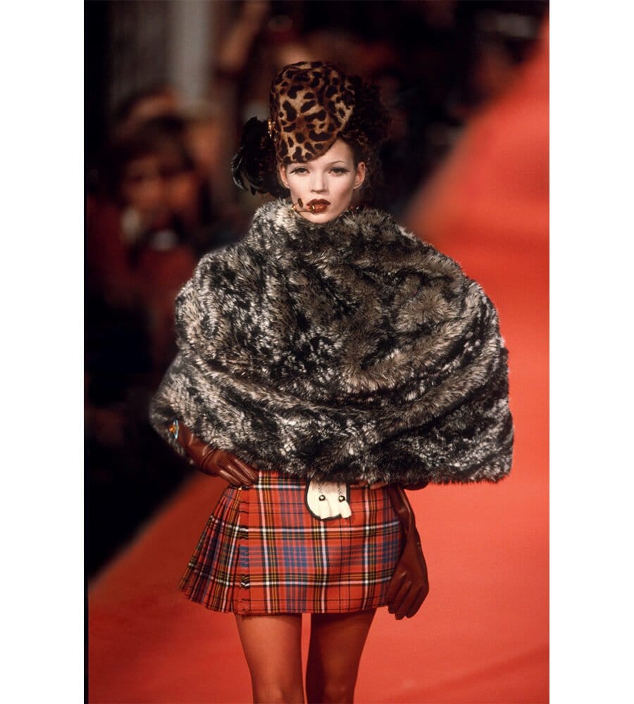 Ten's To Do: Flick Through The Pages of 'Vivienne Westwood Catwalk